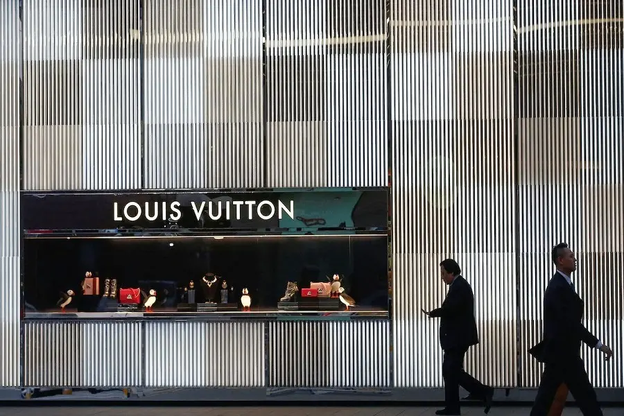 Квартальные продажи LVMH растут на фоне улучшения ситуации в Китае