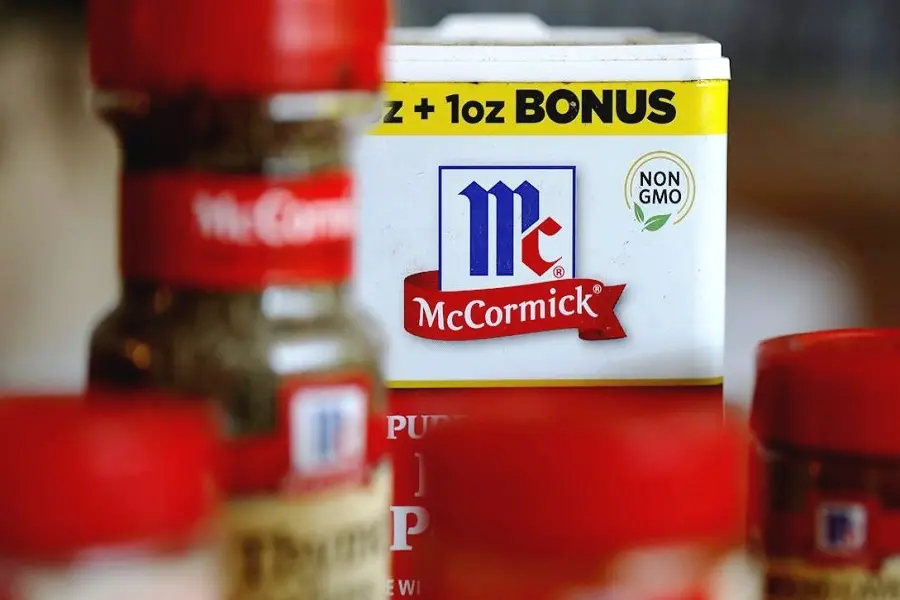Unilever и McCormick заключили сделку по созданию продовольственного гиганта стоимостью 65 млрд долларов