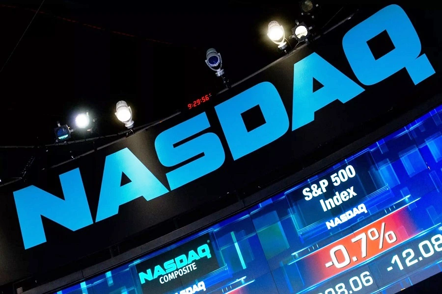 Доля Tesla, Meta* и Broadcom в индексе Nasdaq 100 сокращается