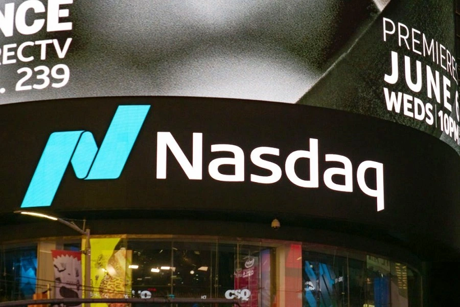 Индекс S&P 500 и Nasdaq зарегистрировали лучший квартал с 2020 года