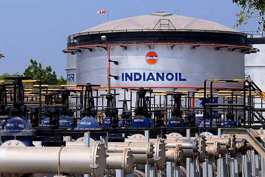 Индийские нефтеперерабатывающие заводы покупают больше американской нефти на фоне ужесточения санкций против России