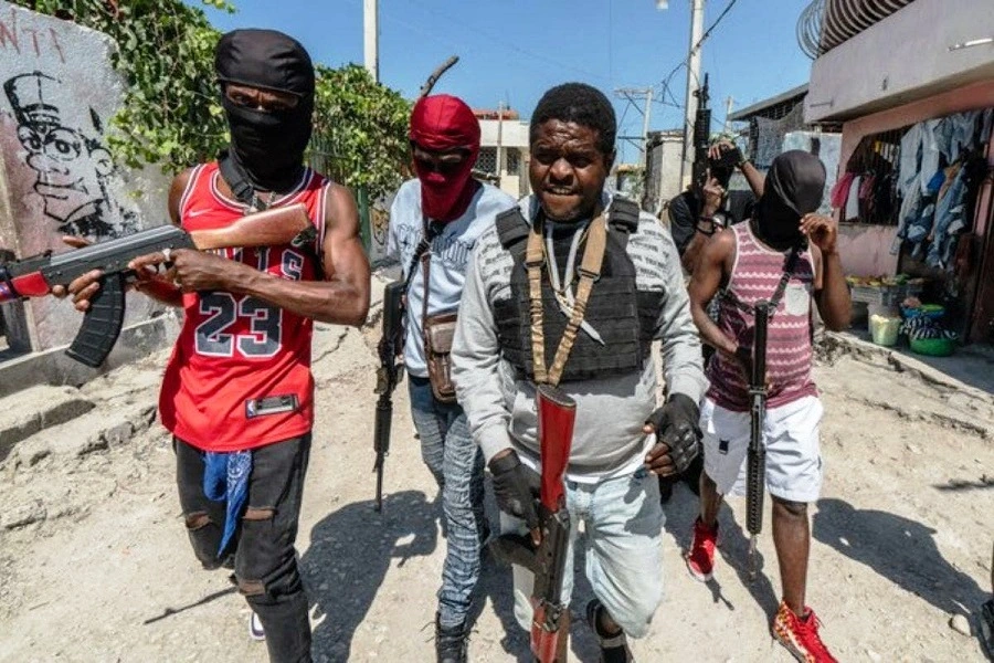 Согласно докладу ООН, насилие со стороны банд на Гаити унесло жизни 5000 человек менее чем за год