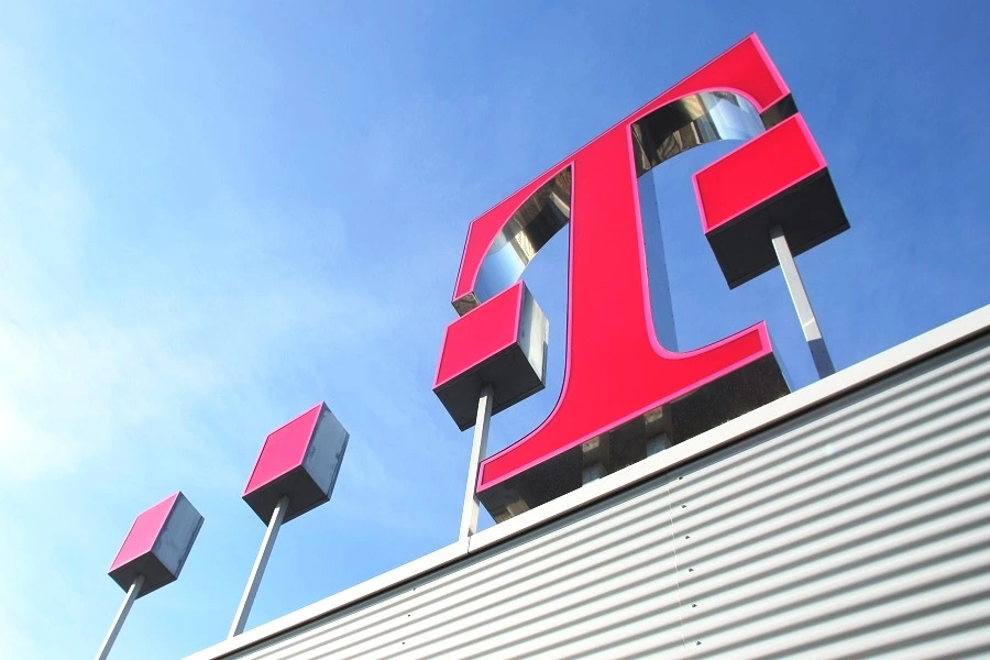 Deutsche Telekom повышает прибыльность благодаря росту в США