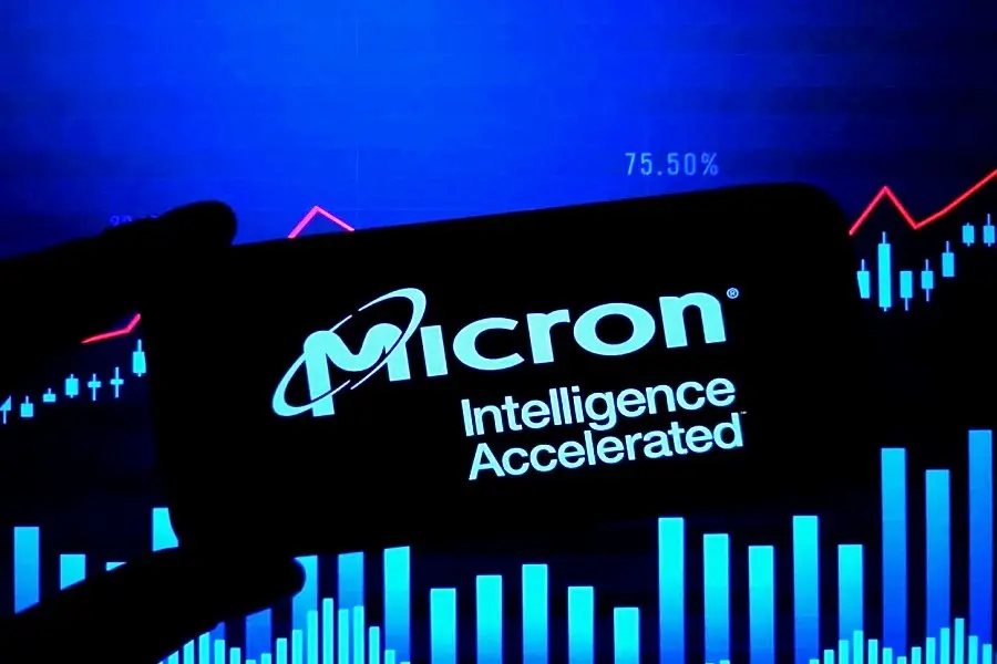 Прогнозы Micron и Qualcomm спровоцировали рост акций производителей чипов для ИИ на 400 миллиардов долларов