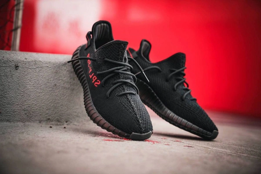 Adidas получил 565 миллионов долларов заказов на непроданную обувь Yeezy