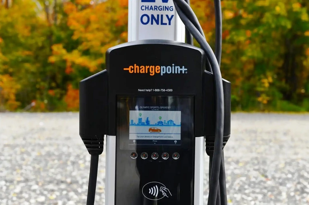 Выручка ChargePoint, занимающейся зарядными станциями для электромобилей, стремительно растет