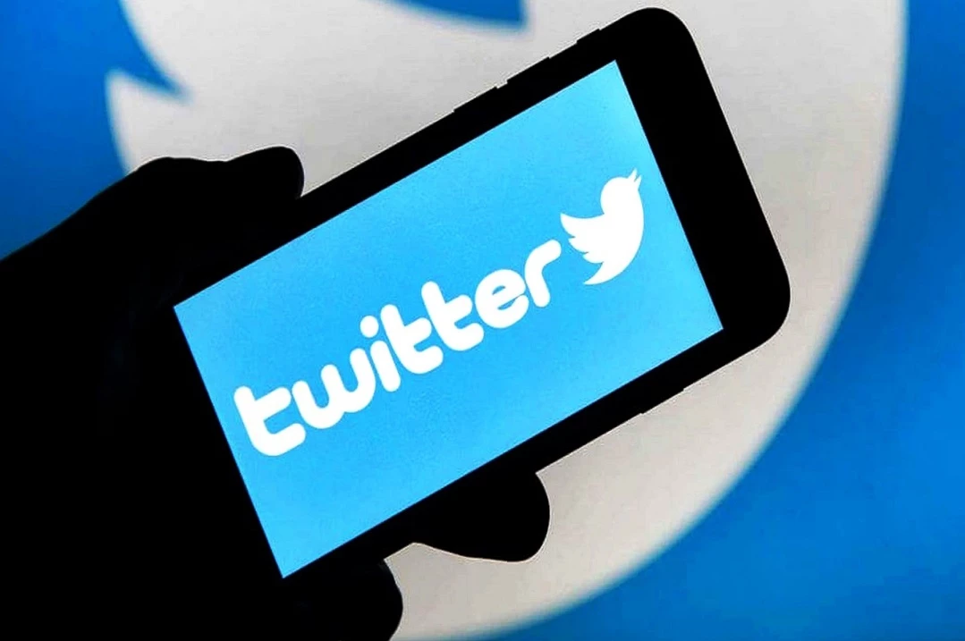 Twitter столкнулся с массовым сбоем, поскольку пользователи сказали, что они превысили лимит твитов 