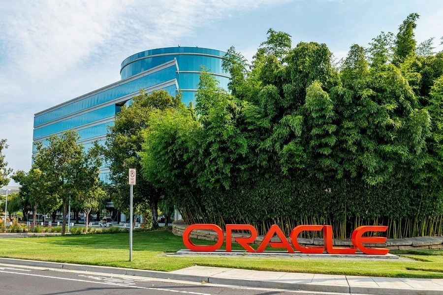 Oracle заключила облачную сделку на 30 миллиардов долларов в год