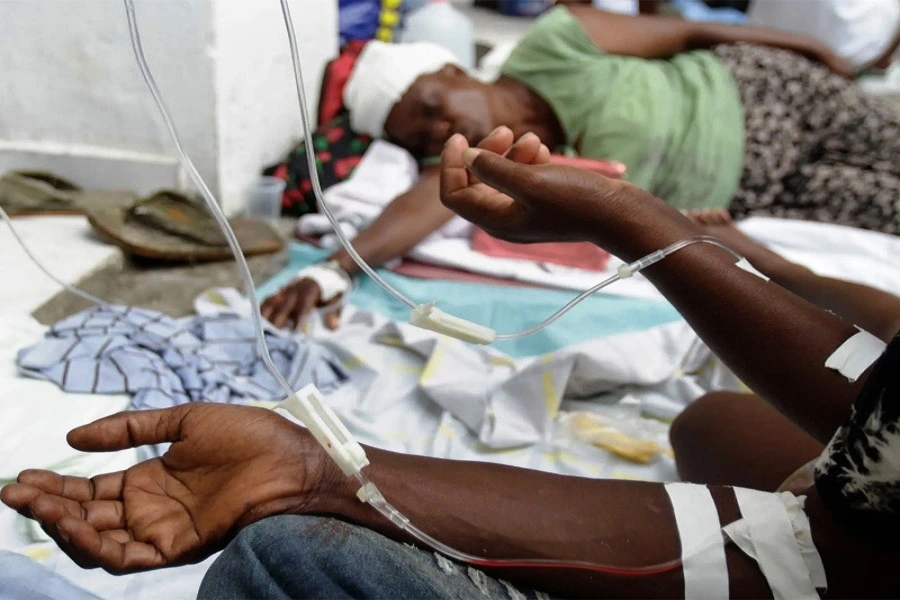 ВОЗ предупреждает о распространении вспышки холеры из Судана в лагеря беженцев в Чаде