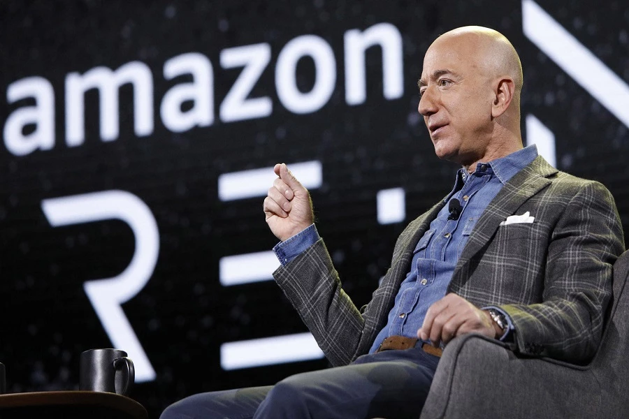Акционер Amazon подал в суд на совет директоров и Безоса из-за контрактов на запуск Blue Origin