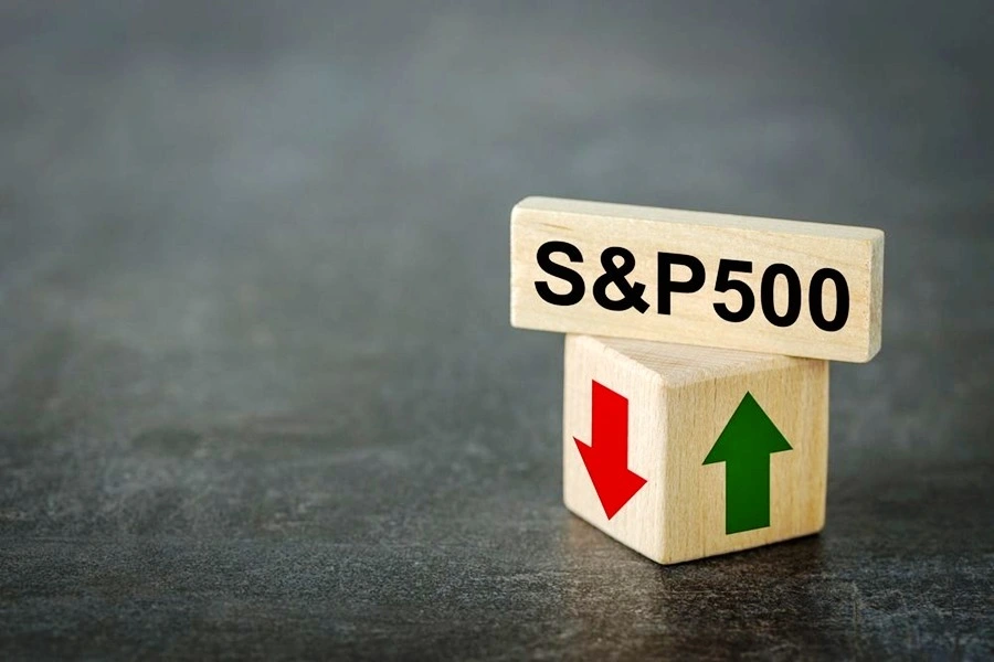 Прогноз рынка: откат S&P 500 проверяет ключевую поддержку перед новой попыткой обновить рекорд