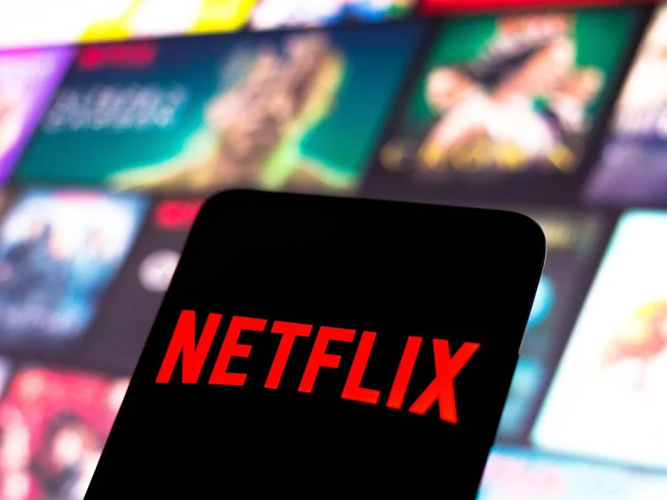 Рекламу Netflix поддержали 15 миллионов пользователей через год после запуска