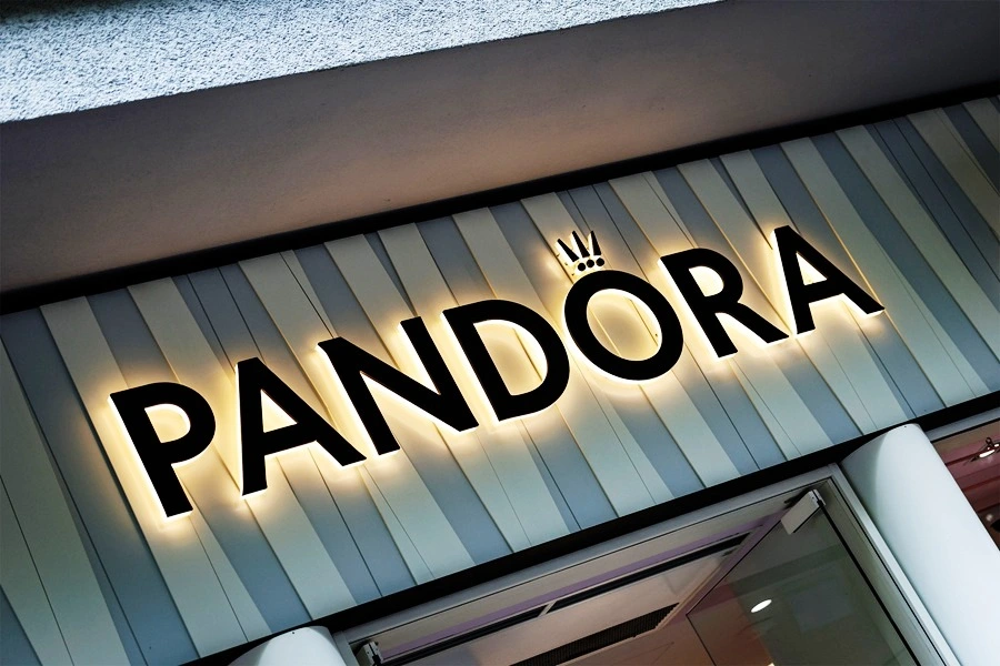 Генеральный директор Pandora: новые коллекции ювелирных изделий способствуют росту