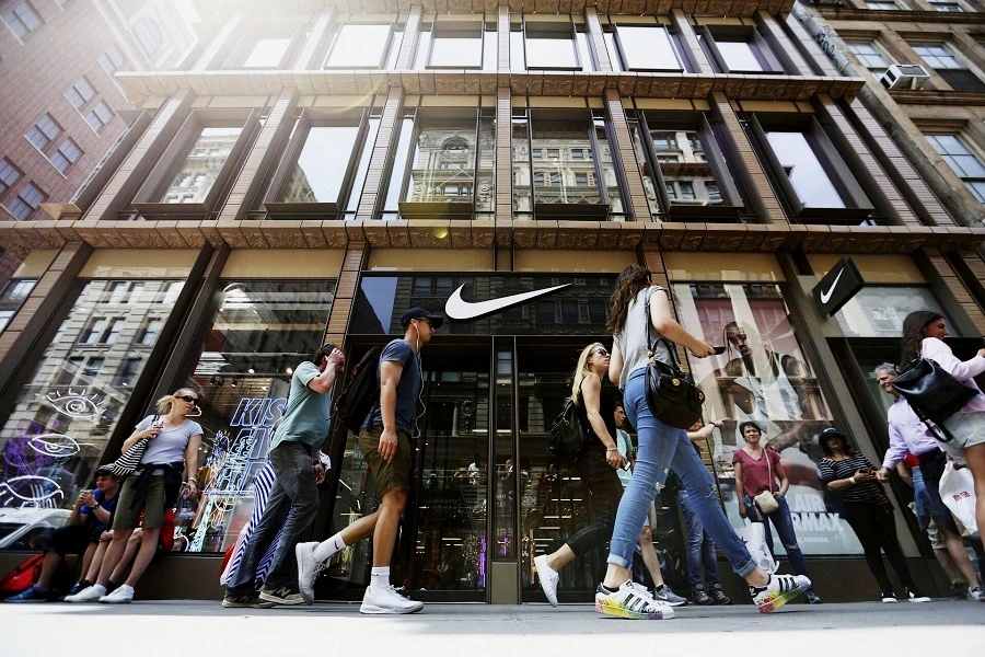 Nike переживает золотую лихорадку благодаря посещениям веб-сайта и продажам, связанным с летними Олимпийскими играми