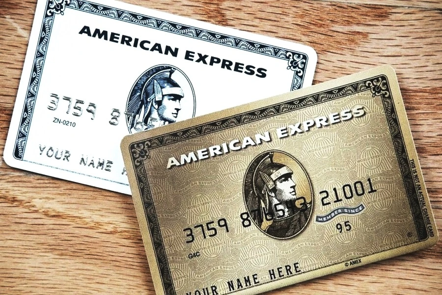 eBay прекратит принимать карты American Express после спора о комиссии