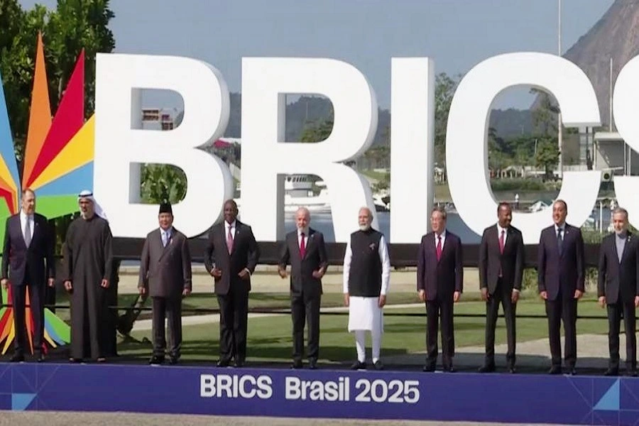 Трамп заявил, что страны БРИКС «в ближайшее время» получат 10-процентную пошлину