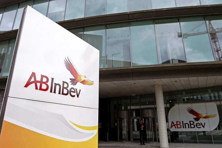 Пивоварня AB InBev заявляет о новом фокусе на Michelob Ultra в условиях конкуренции за светлое пиво