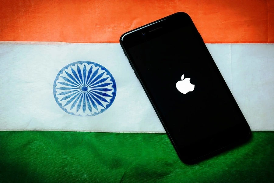 Apple планирует производить большинство iPhone для США в Индии, а не в Китае