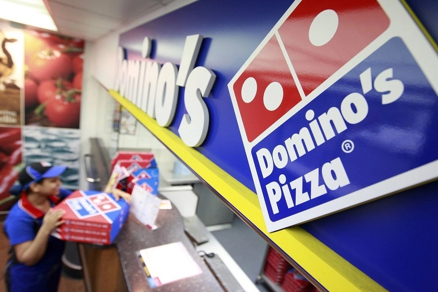 Прибыль Domino's Pizza Group в 2023 году выросла благодаря снижению затрат на сырье