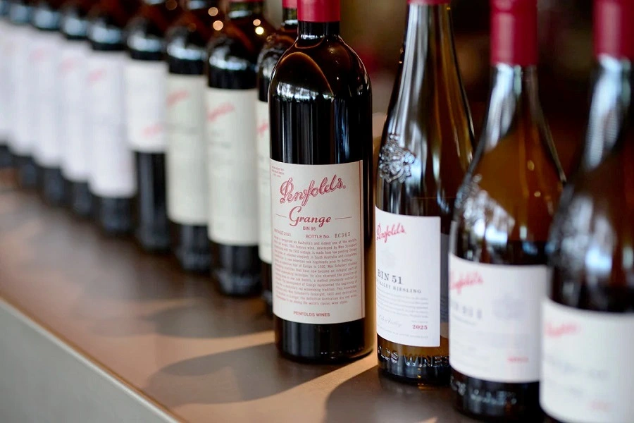 Treasury Wine делает ставку на роскошный бренд Penfolds, чтобы вернуть былую славу