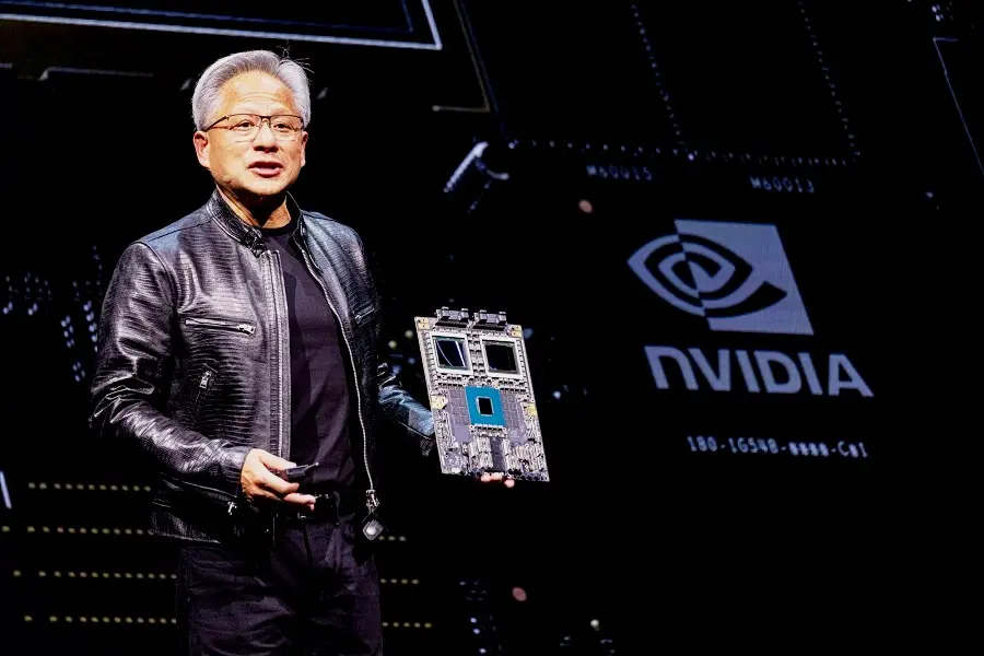 Генеральный директор NVIDIA заявил, что не планирует поставлять ИИ-чипы Blackwell в Китай
