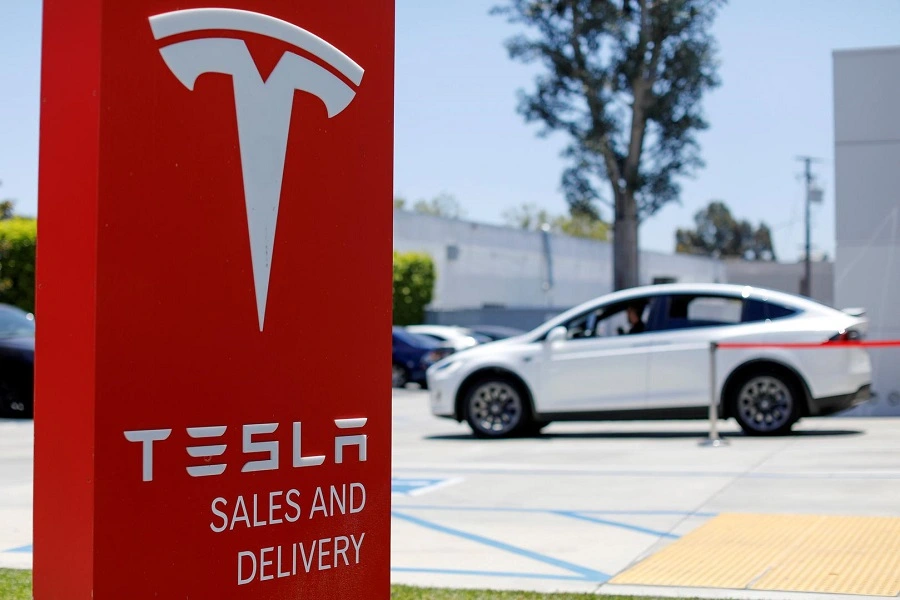 Падение продаж Tesla на некоторых европейских рынках продолжается уже восьмой месяц