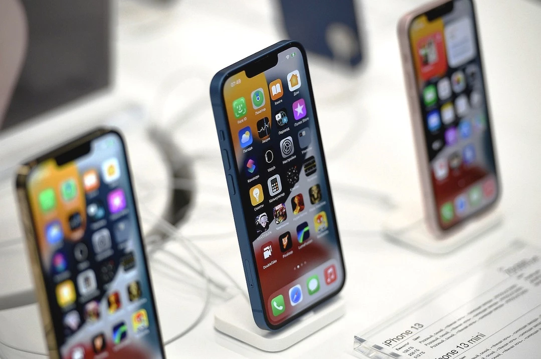Apple призывает своих партнеров по производству iPhone ускорить темп