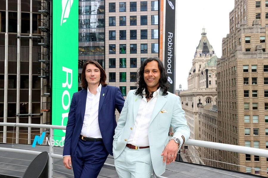 Соучредители Robinhood вошли в список миллиардеров Bloomberg на фоне стремительного роста акций компании