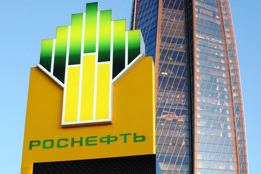 Чистая прибыль «Роснефти» в 2025 году снизилась на 73% из-за высоких цен на нефть