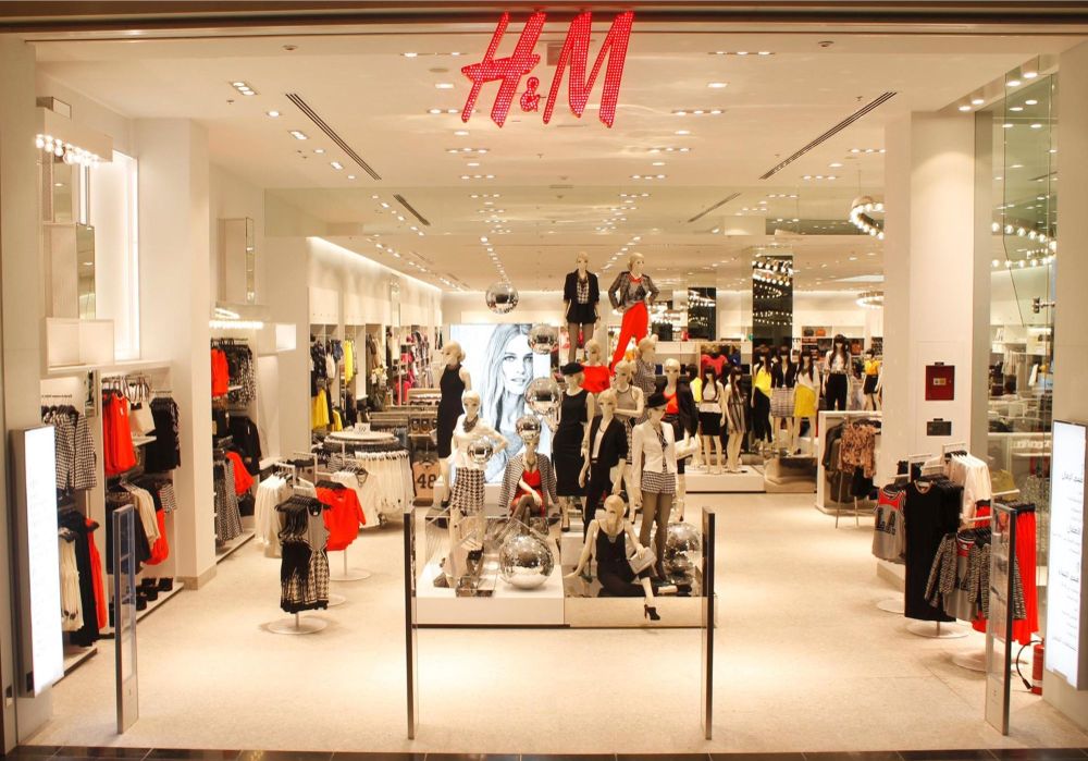 H&M обвиняет теплую погоду в снижении продаж в сентябре