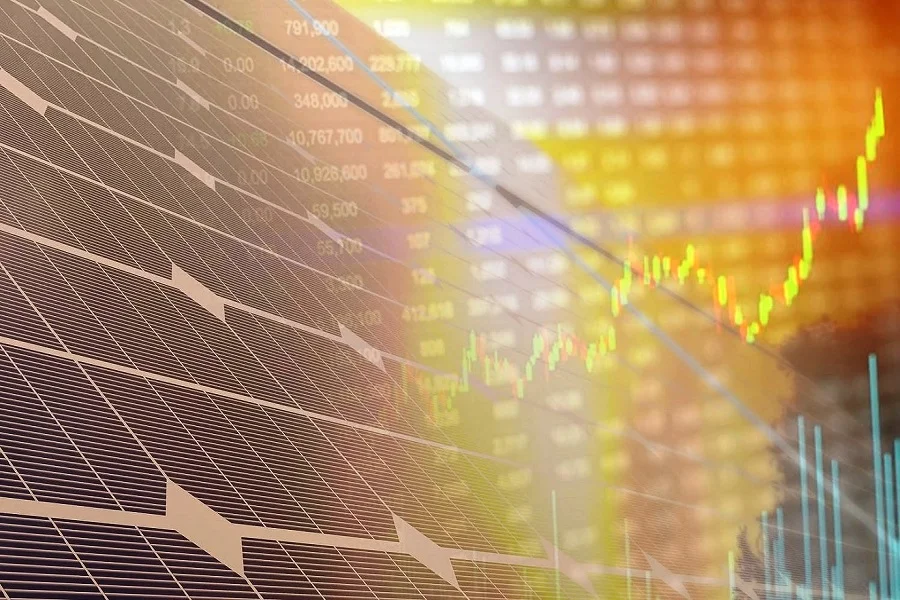 Ожидается, что Enphase Energy сообщит о росте прибыли и выручки более чем на 70% в годовом исчислении за четвертый квартал