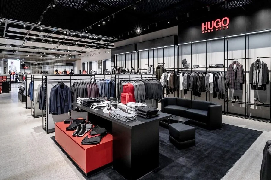 Hugo Boss может отодвинуть цели продаж на 2025 год из-за спада в секторе роскоши